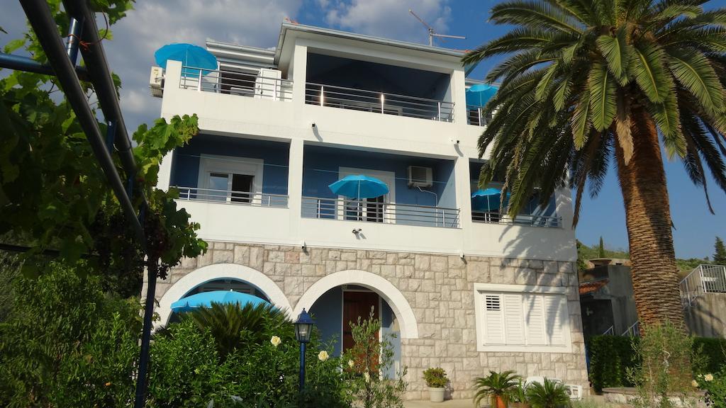 Apartments Odesa Herceg Novi Esterno foto