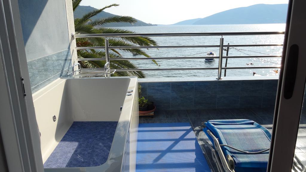 Apartments Odesa Herceg Novi Esterno foto