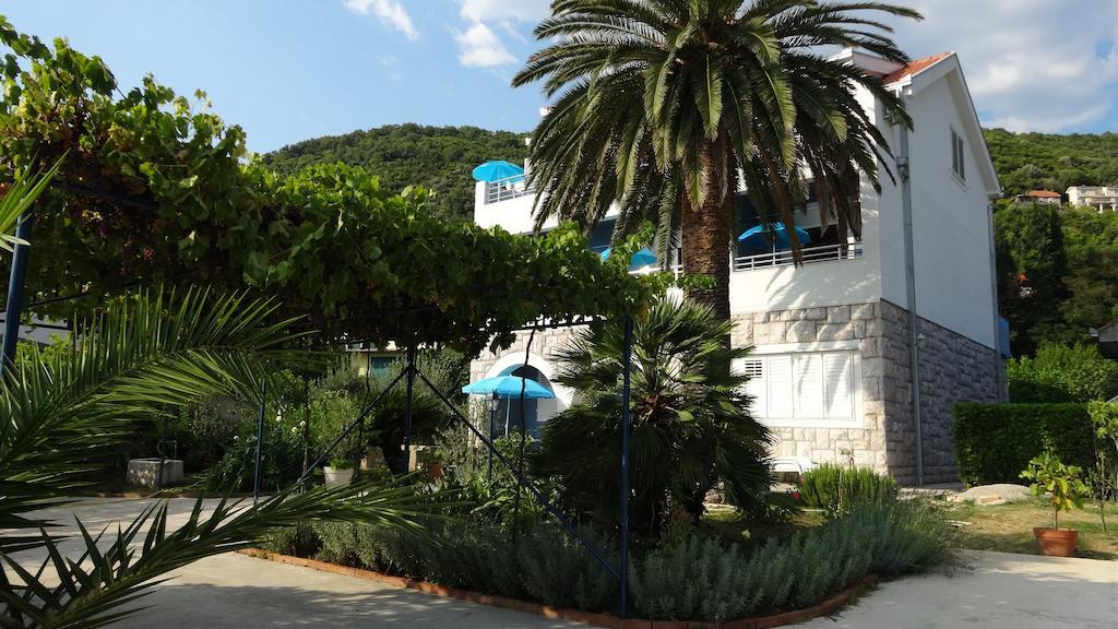 Apartments Odesa Herceg Novi Esterno foto