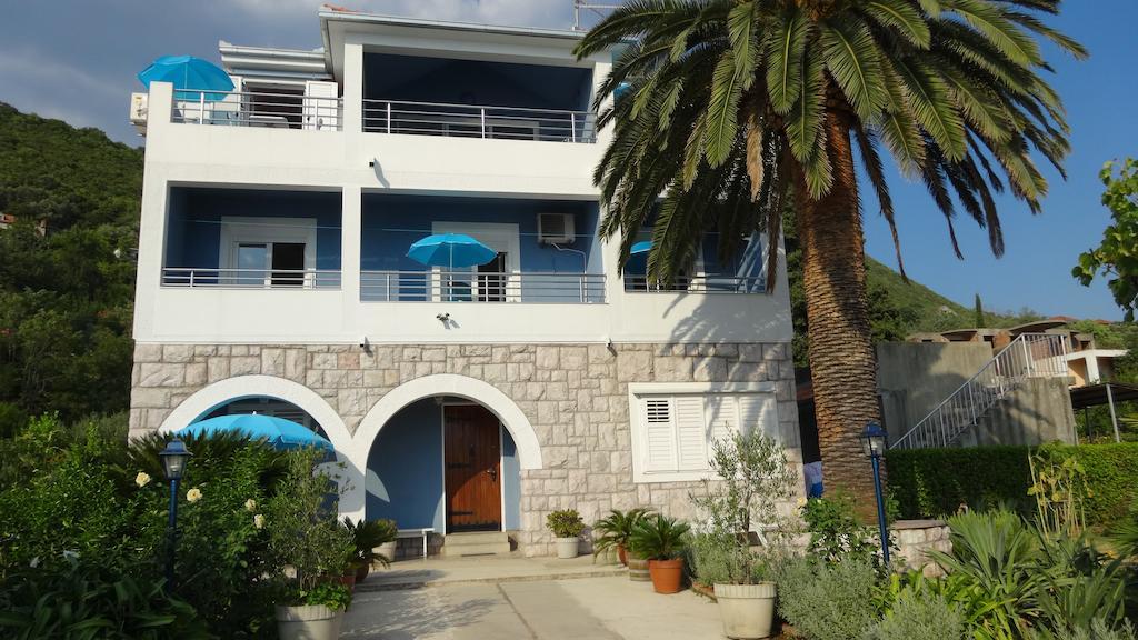 Apartments Odesa Herceg Novi Esterno foto